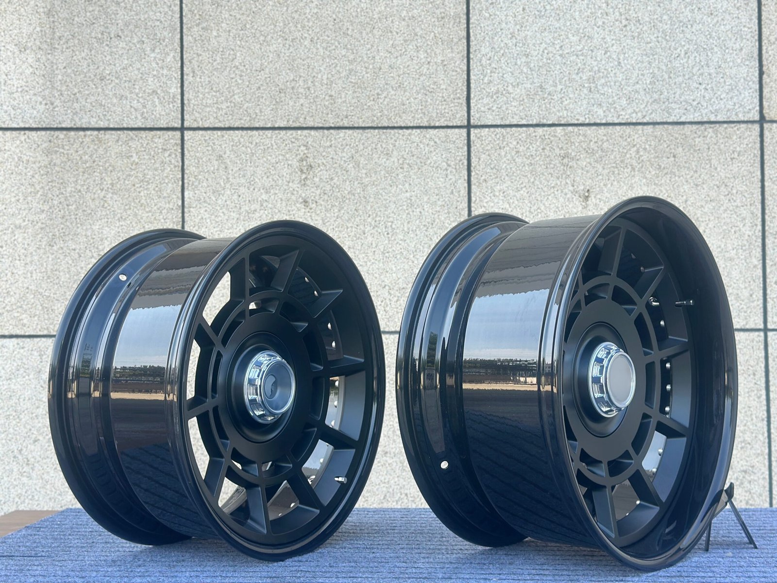 Wheel Manufacturer Supplying 20″, 22×12″, 24×12″, and 24×14″ H-Style Forged Alloy Wheels and Off-Road Truck Rims
